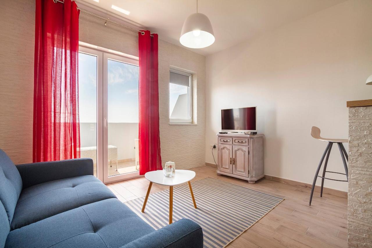 Apartmani Smokovo Jadranovo Extérieur photo
